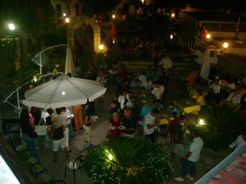 Albergo Villa Hibiscus Forio di Ischia Exterior foto