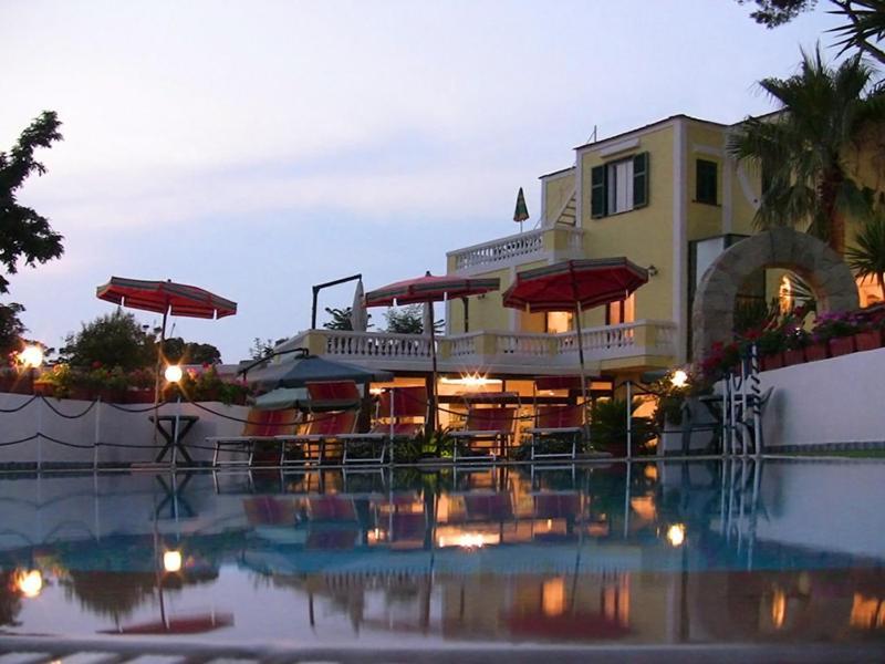 Albergo Villa Hibiscus Forio di Ischia Exterior foto